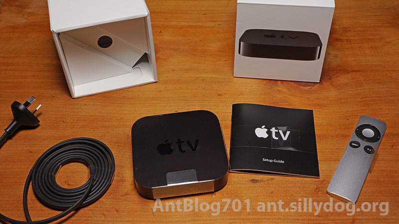 Apple TV 3rd Gen box contents