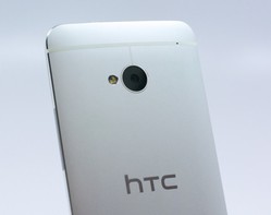 HTC one back